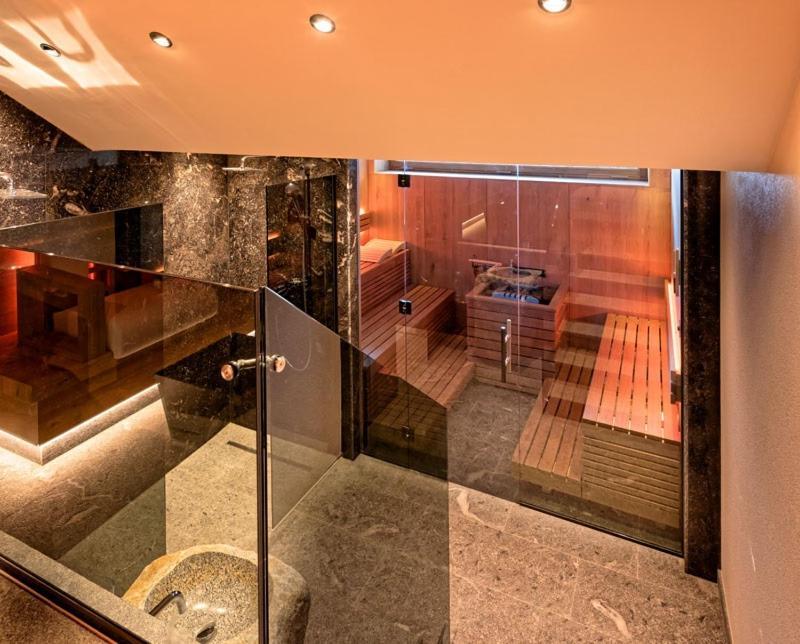 Skilodge Oberlech Dış mekan fotoğraf